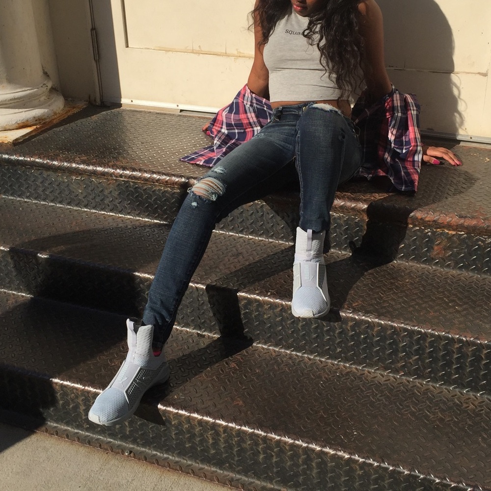 Fenty Trainer Gray
